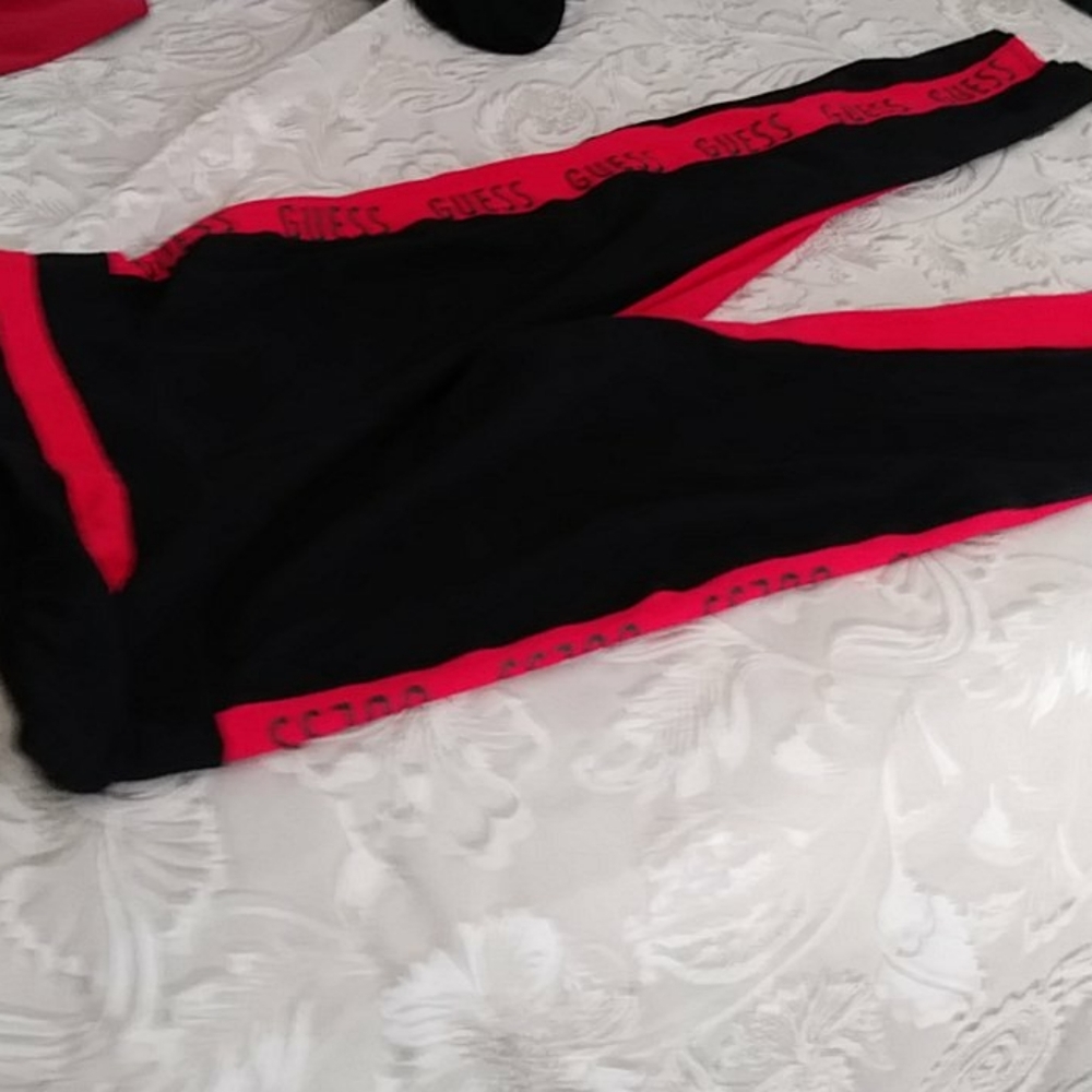 Guess yoga pants